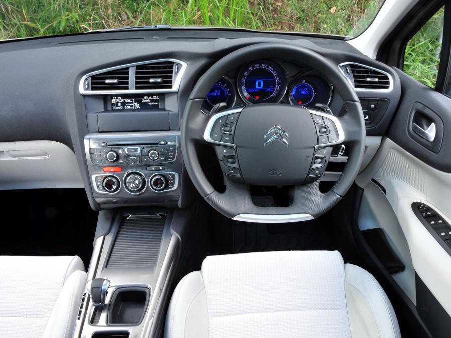  Citroen C4 2011 года  (AU) (фото 4 из 5)